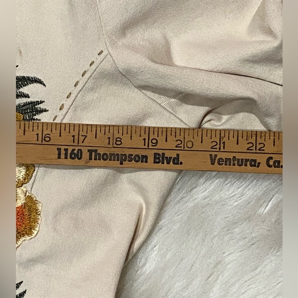 ❌SOLD❌Carmen Couture Embroidered Coat JWLA Time For Me Style - Picture 5 of 10